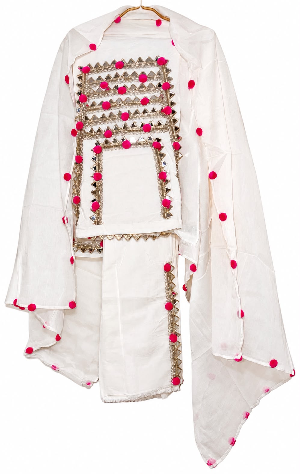 Gulabi Dastaan unstitched suit set